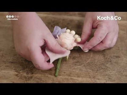 How to make corsages and buttonholes using our DIY Flower Boxes