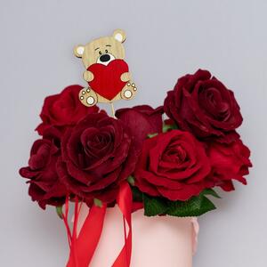 💐 VALENTINE'S NEW IN | Make your Valentine’s bouquets pop with 𝐕𝐚𝐥𝐞𝐧𝐭𝐢𝐧𝐞’𝐬 𝐏𝐢𝐜𝐤𝐬!

From glittered hearts to charming embellishments, they’re perfect for adding that final flourish your customers will adore. Wholesale-ready and florist-friendly!

𝐒𝐡𝐨𝐩 𝐭𝐡𝐞 𝐫𝐚𝐧𝐠𝐞 𝐢𝐧-𝐬𝐭𝐨𝐫𝐞 & 𝐨𝐧𝐥𝐢𝐧𝐞 𝐯𝐢𝐚 𝐭𝐡𝐞 𝐥𝐢𝐧𝐤 𝐢𝐧 𝐨𝐮𝐫 𝐛𝐢𝐨.
.
.
.
#Koch #KochAndCo #FloristLife #FloristSupplies #ValentinesFlorals #ValentinesDayDesign #FlowerShopLife #WholesaleFlorist #FloralAccents #ValentinePicks