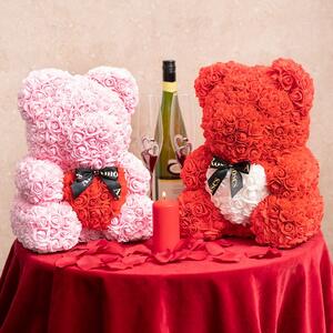 ❤️ Stock up on 𝐕𝐚𝐥𝐞𝐧𝐭𝐢𝐧𝐞’𝐬 𝐃𝐚𝐲 𝐛𝐞𝐬𝐭-𝐬𝐞𝐥𝐥𝐞𝐫𝐬 your customers will love! ✨

Think teddies, preserved roses, scented candles, and rose bears — Valentine’s gifting essentials ready for hampers, florists, and retail displays.

Shop the range now in-store and via the link in our bio. 
.
.
.
#KochAndCo #Koch #ValentinesDay #ValentinesGifts #GiftIdeas #PamperGifts #TeddyBearGifts #RoseBear #PreservedRoses #ScentedCandles #FloristSupplies