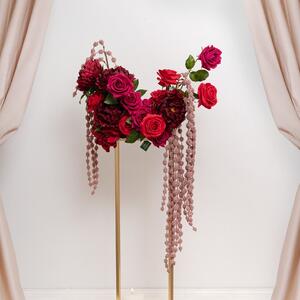 🌹 ❤️ Monday Valentine's Day DIY Inspiration | Set the scene on Feb 14th with 𝐓𝐡𝐞 𝐋𝐮𝐱𝐞 𝐕𝐚𝐥𝐞𝐧𝐭𝐢𝐧𝐞 𝐏𝐞𝐝𝐞𝐬𝐭𝐚𝐥!

Topped with a lush arrangement of deep red, burgundy blooms, and cascading pink florals, this asymmetrical design feels refined, luxurious, and photo-ready. 

Perfect for:
- Valentine’s or romantic themed installations
- Shopfront or window displays

𝐒𝐡𝐨𝐩 𝐭𝐡𝐢𝐬 𝐩𝐫𝐨𝐣𝐞𝐜𝐭 𝐢𝐧-𝐬𝐭𝐨𝐫𝐞 𝐨𝐫 𝐨𝐧𝐥𝐢𝐧𝐞 𝐧𝐨𝐰 𝐯𝐢𝐚 𝐭𝐡𝐞 𝐥𝐢𝐧𝐤 𝐢𝐧 𝐨𝐮𝐫 𝐛𝐢𝐨!
.
.
.
#Koch #KochAndCo #DIYStyling #FloralInstallation #EventStyling #StatementFlorals #VisualMerchandising #WindowDisplayInspo #RomanticDecor #ValentinesStyling #ArtificialFlowers