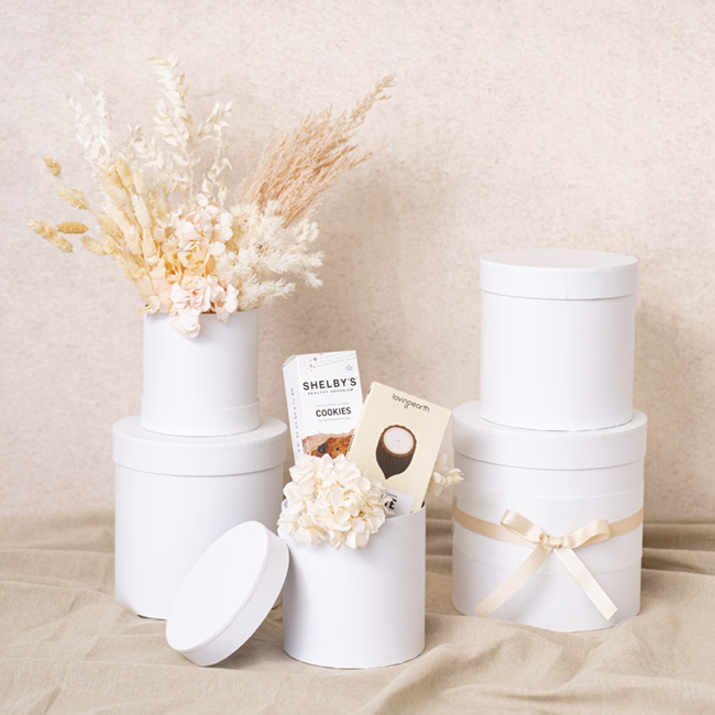 Gift Flower Box Round White (21x21cmH) Set 5
