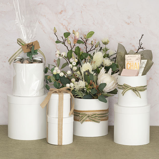Gift Flower Box Round White (25x25cmH) Set 7