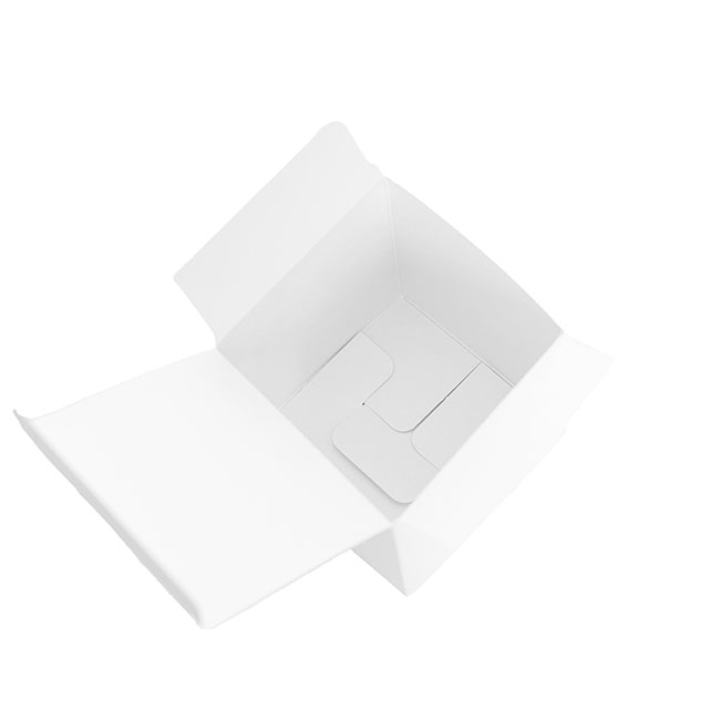 Bomboniere Heart Box Pearl White Pack 20 (70x70x70mmH)