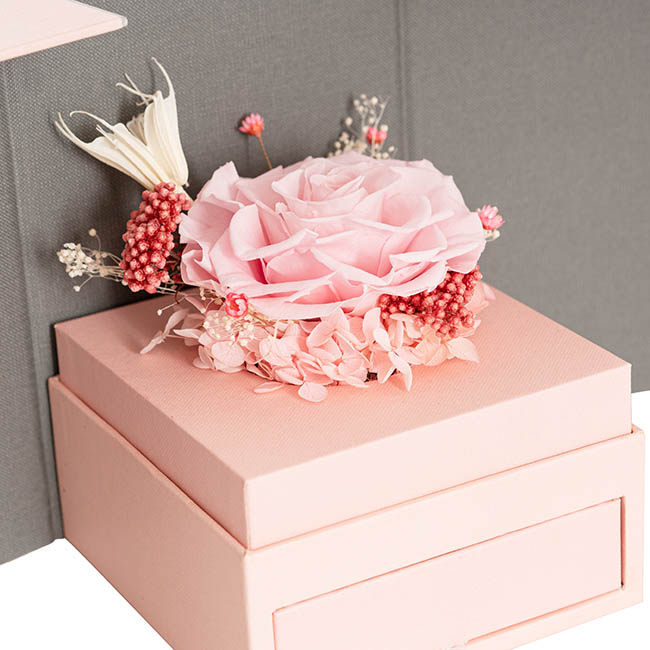 Preserved Rose Jewellery Box Soft Pink (13.5x17.5cmH)
