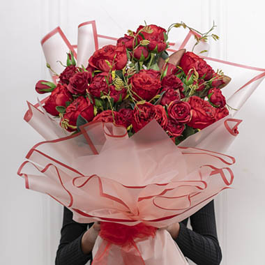  - Magnificent English Red Roses Bouquet