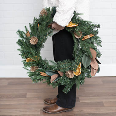  - Christmas Forest Pine Wreath with cinnamon sticks & pinecone