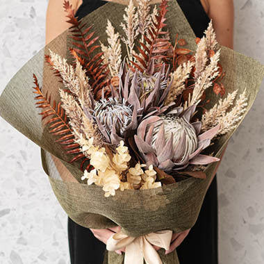 Neutral Textural Natives with King Protea