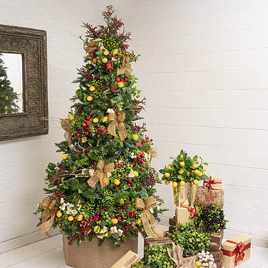  - Christmas Cornucopia Fruit & Berry Tree
