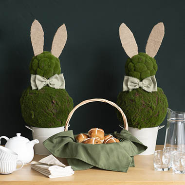 Moss Easter Bunny Centrepieces