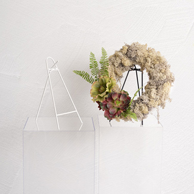 Metal Easel Wreath Hanger White (30cmH)