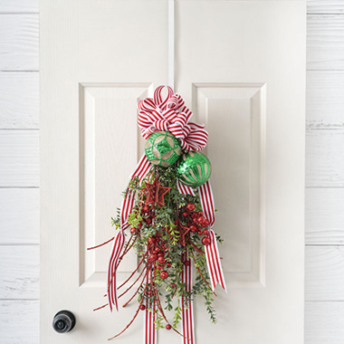 Metal Wreath Door Hanger (34cm or 12) White