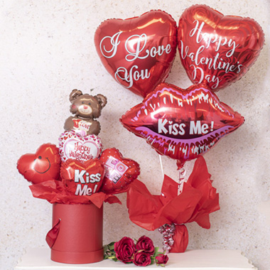 Foil Balloon 9 (22.5cm Dia) Heart Heart Kiss Me