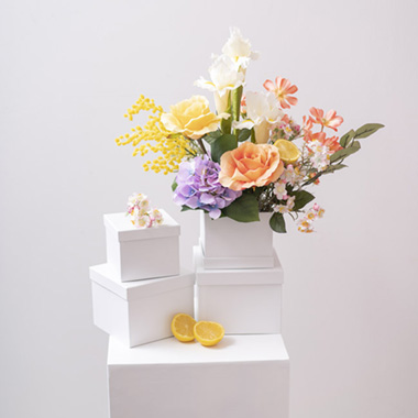 Gift Flower Box Square White (21x21cmH) Set 5