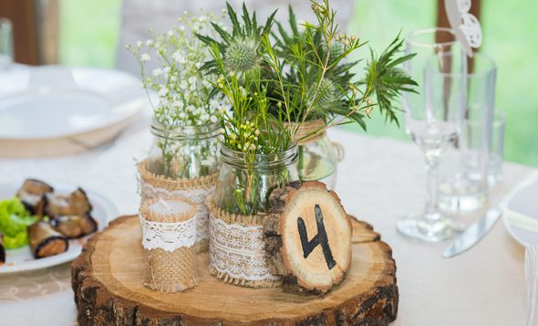 Rustic mason jar centrepiece